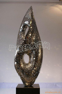 工廠直銷(xiāo)抽象雕塑工藝品 現(xiàn)代雕塑擺件的創(chuàng)新設(shè)計(jì)與藝術(shù)創(chuàng)作